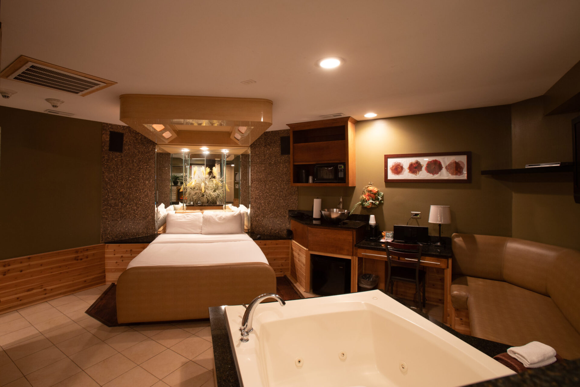 Champagne lodge deals